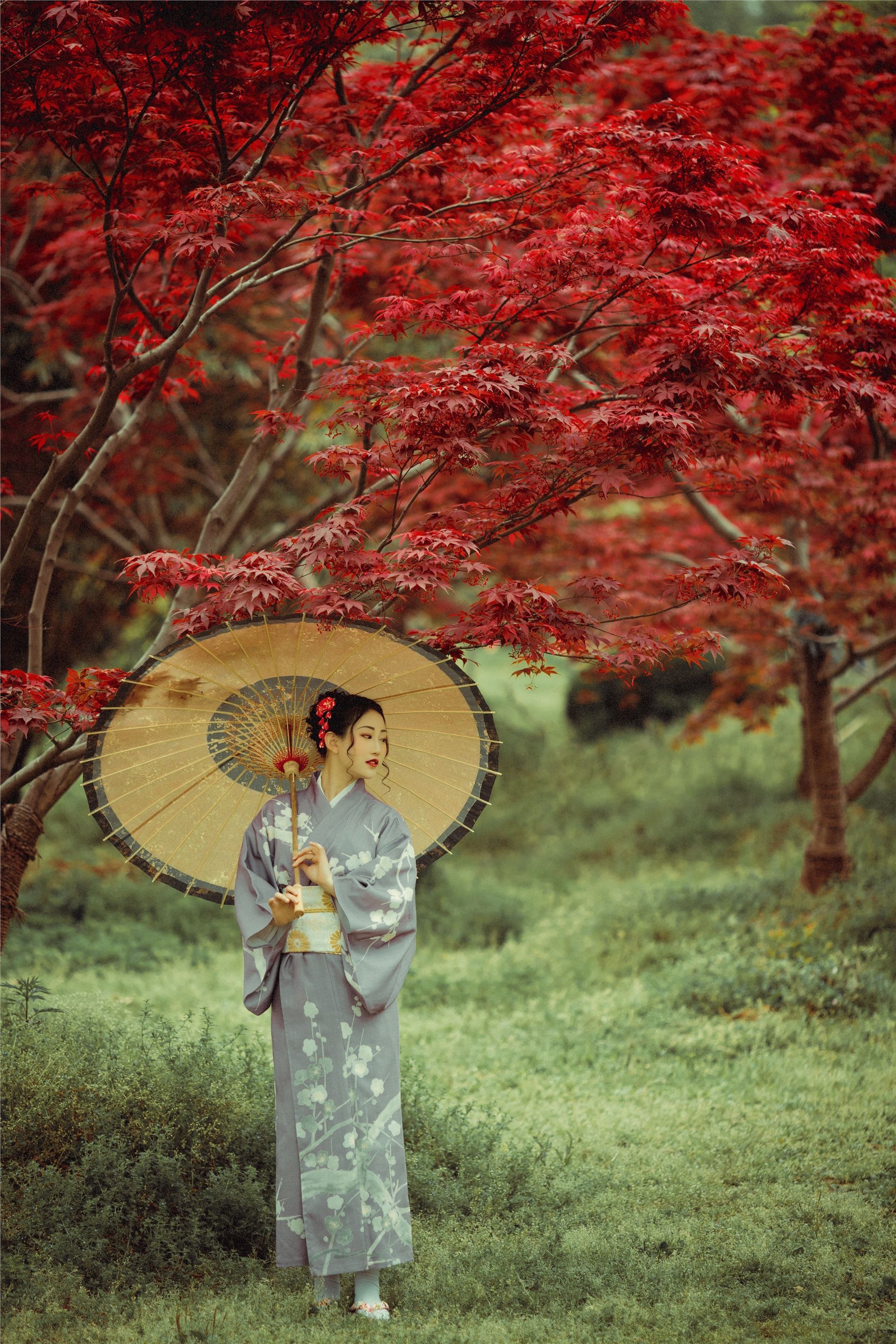 YITUYU艺图语 2021.09.02 红叶深处 没烦恼